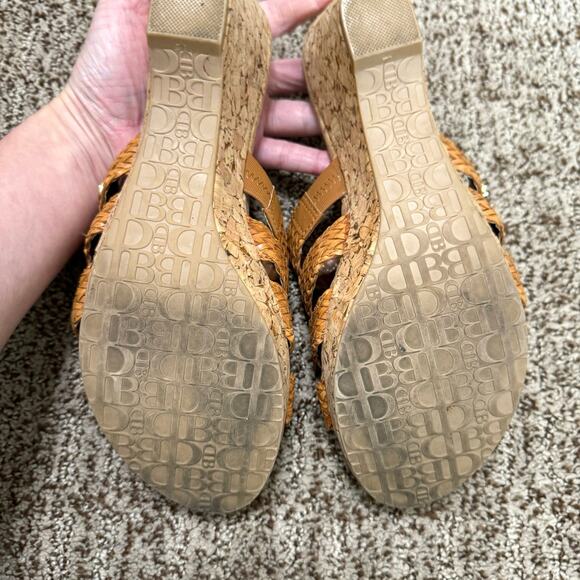 Dana Buchman VGUC Braided Brown Faux Leather Cork Look Wedge Sandals size 7.5 - Picture 8 of 8